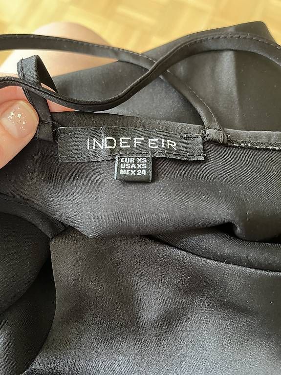 Kleider: Kleid schwarz Grösse XS IndeFeir – Gebraucht aus Zürich von rit_g825 2