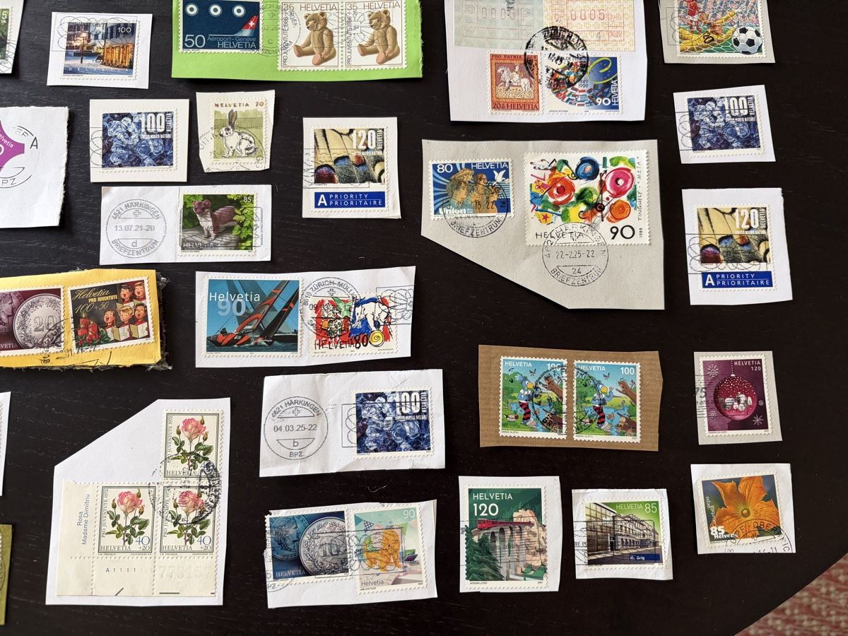 Alle Briefmarken: Neuere CH-Marken zum Ablösen – Gebraucht aus Therwil von rubininio 4