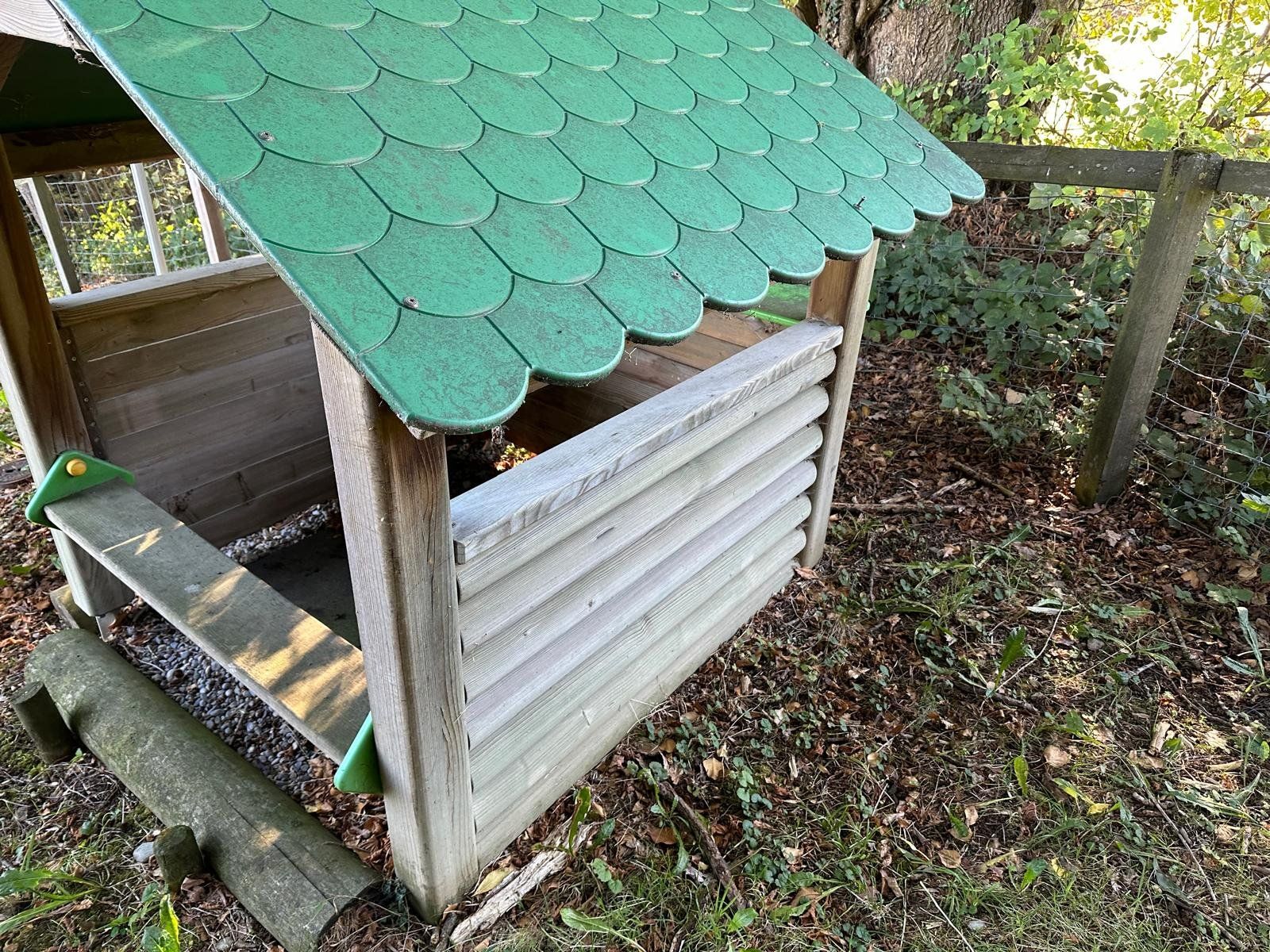 Casette per bambini: Kinderspielplatz Haus – Usato da Horgenberg venduto da Kira1991 2