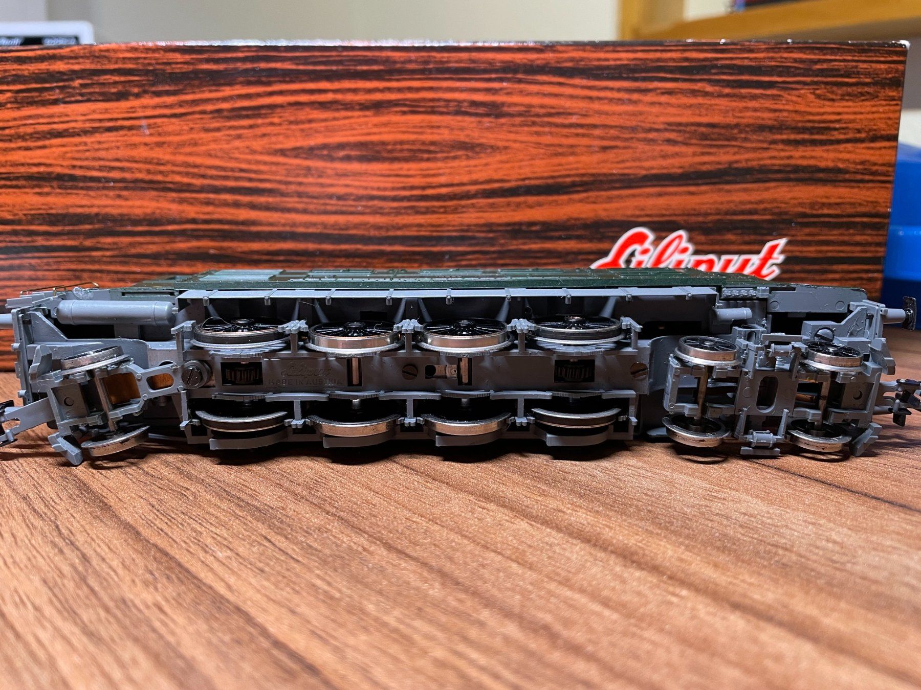 Liliput Modellini di ferrovie: Liliput SBB Ae 4/7 in DC analog – Usato da Villmergen venduto da Mfritz 4
