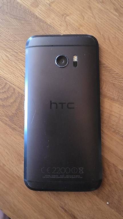 Handys / Smartphones: HTC 10 carbon gray – Gebraucht aus Savièse von Rayk