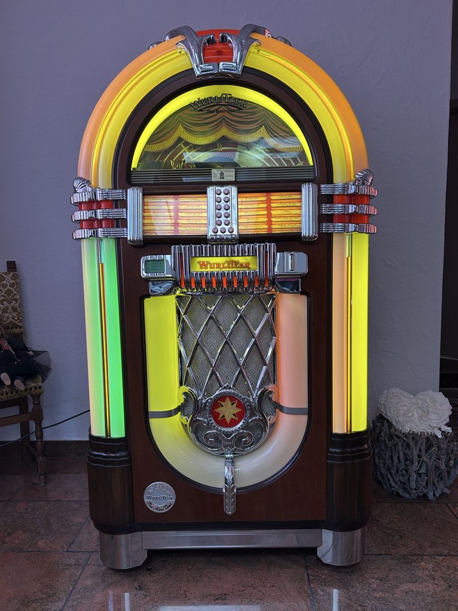 Wurlitzer Jukebox: Wurlitzer One More Time CD 100 – Usato da Muri AG venduto da Jaguar96