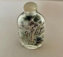 Tabatière ancienne/ Snuff bottle en verre peint signée