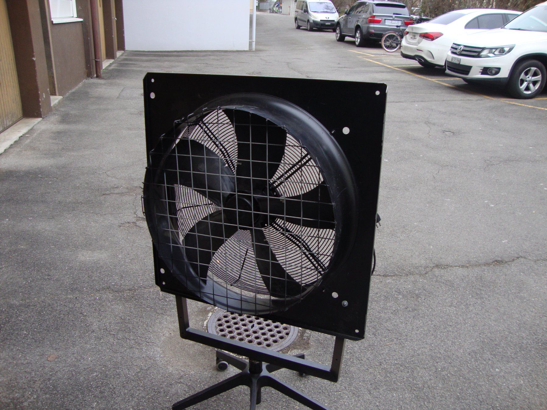 Ventilatoren: Ventilator – Gebraucht aus Thun von Velo-7 3