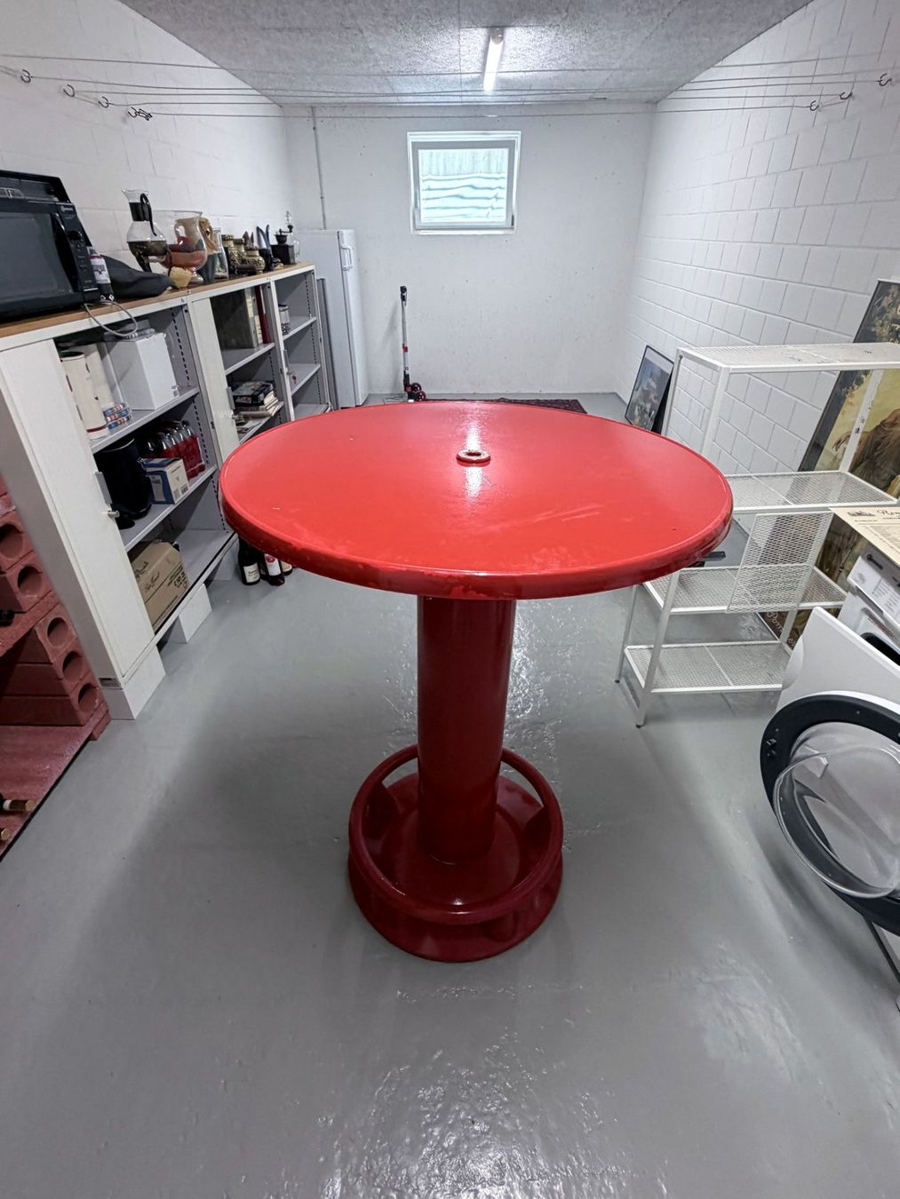Tavoli: Bistrotisch Rund Ø 90cm – Usato da Nottwil venduto da rattkatz