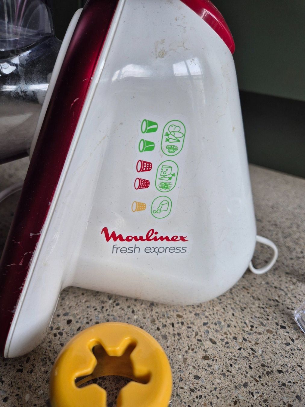 Moulinex Küchengeräte: *** Moulinex Fresh Express + Zerkleinerer *** – Gebraucht aus Riedholz von fr_sIruP 1