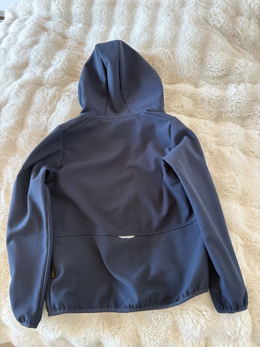 Jack Wolfskin Giacche & Cappotti: Softshelljacke Jack Wolfskin dunkelblau pink gebraucht – Usato da Stettfurt venduto da catwoman7 2