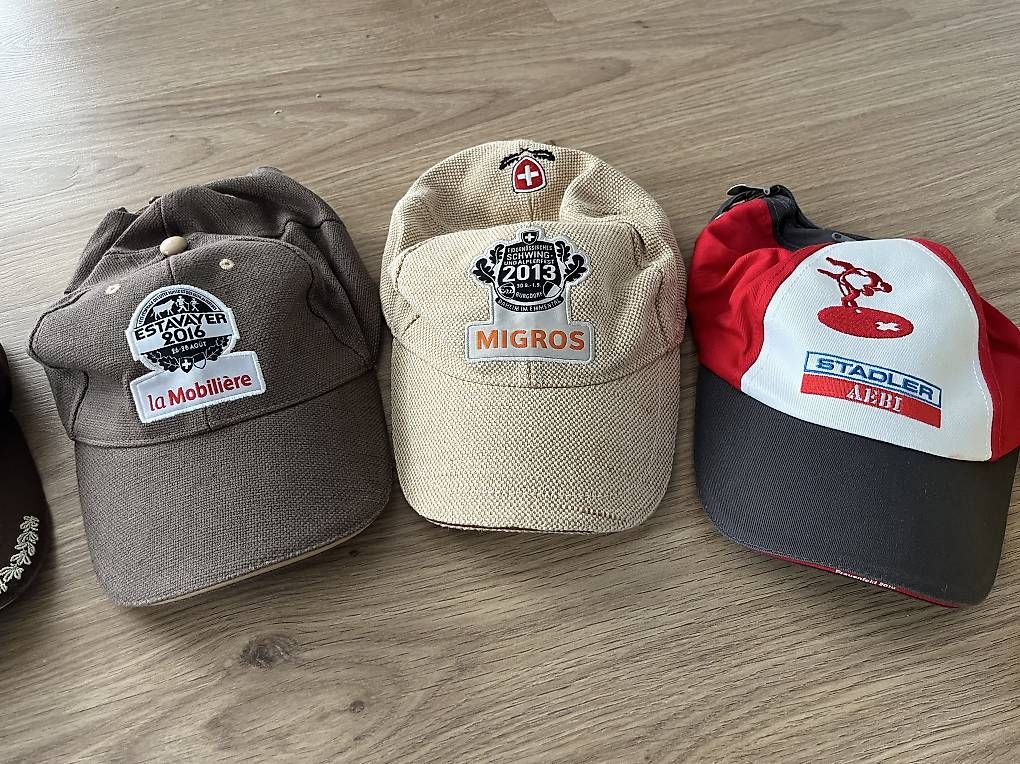 Autres vêtements & accessoires: ESAF Cap – D'occasion à Dagmersellen par glahd 2