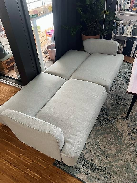 Sofas: graues Schlafsofa – Gebraucht aus Zürich von liv_9pnd 1