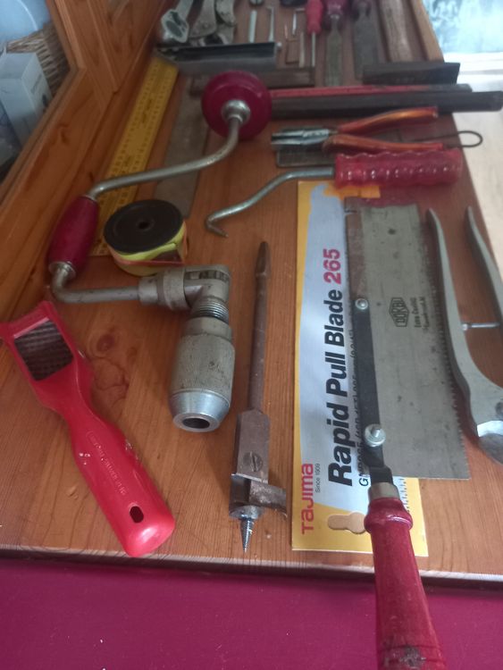 LOT WERKZEUG, TEILS ANTIK UND SPEZIELL | Kaufen auf Ricardo
