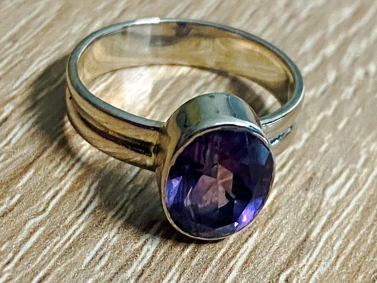 Anelli: Schöner 925 Silber Ring mit facettiertem Amethyst – Nuovo e nell'imballaggio originale da Matten b. Interlaken venduto da kero71 2