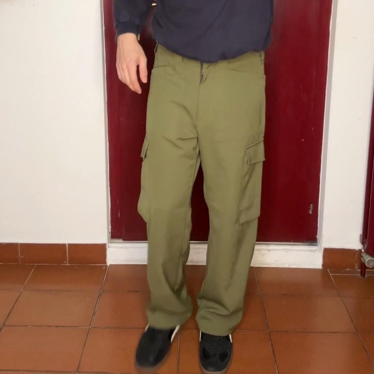 Pantaloni: Militär Höse Grün – Usato da Capolago venduto da LA.BOTTEGA 3