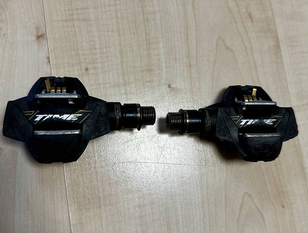 Pièces détachées: Pédales VTT/MTB Time Atac XC 12 – D'occasion à Les Avants par Matt90