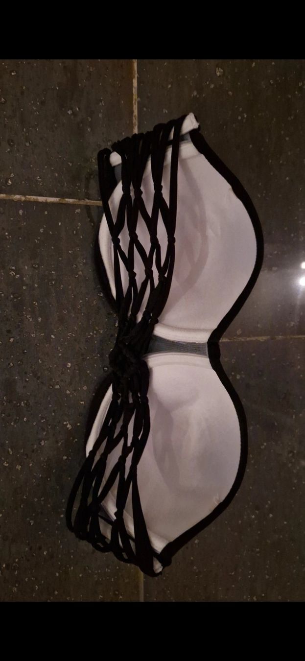 Costumi da bagno & Bikini: Schönes Bikinioberteil – Nuovo (secondo la descrizione) da Bubendorf venduto da ang_b829 1