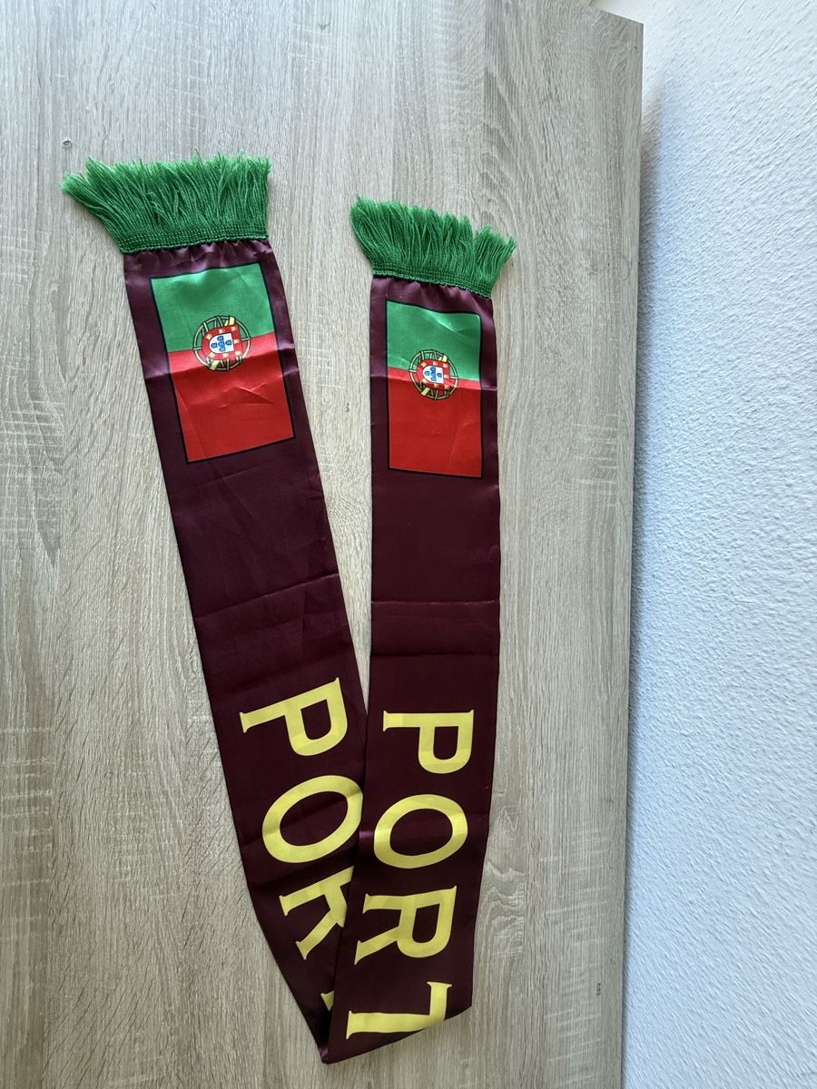 Foulards, Tücher & Schals: Portugal Fan-Schal – Gebraucht aus Luzern von aun_hdd2