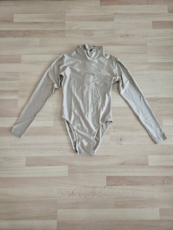Body beige Langarm Stehkragen Reissverschluss Damengrösse S