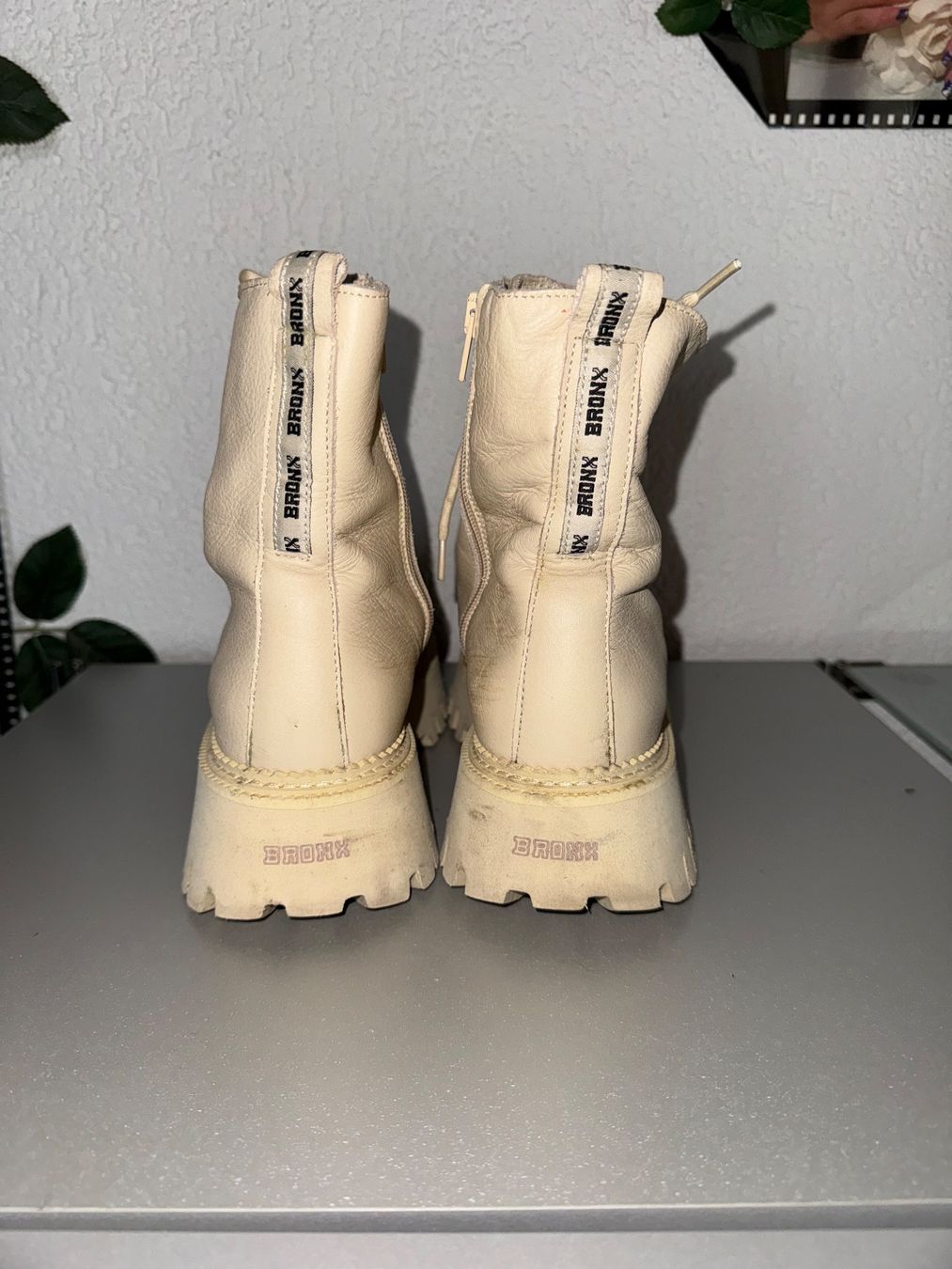 Scarpe da donna: Bronx Stiefeletten Gr. 37 – Usato da Grosswangen venduto da shoes.bags.and.co 1