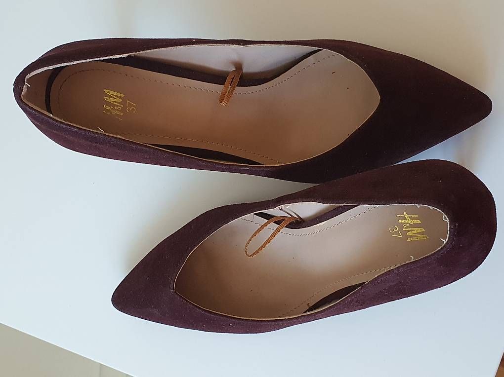 Scarpe da donna: Escarpins en daim bordeaux T37 H&M – Usato da Epalinges venduto da bel_6tzk 4