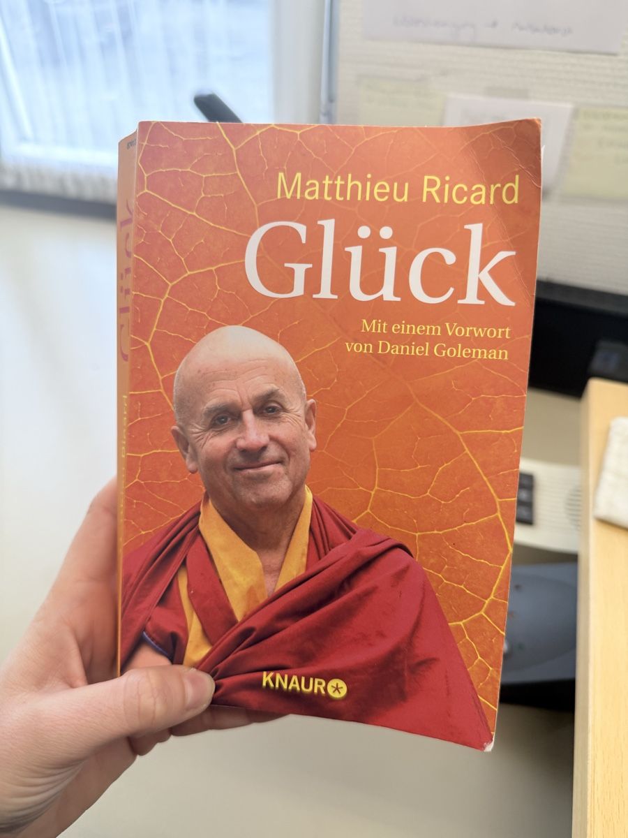 Livres: Buch - Glück – D'occasion à Rheineck par Princessaitaliana