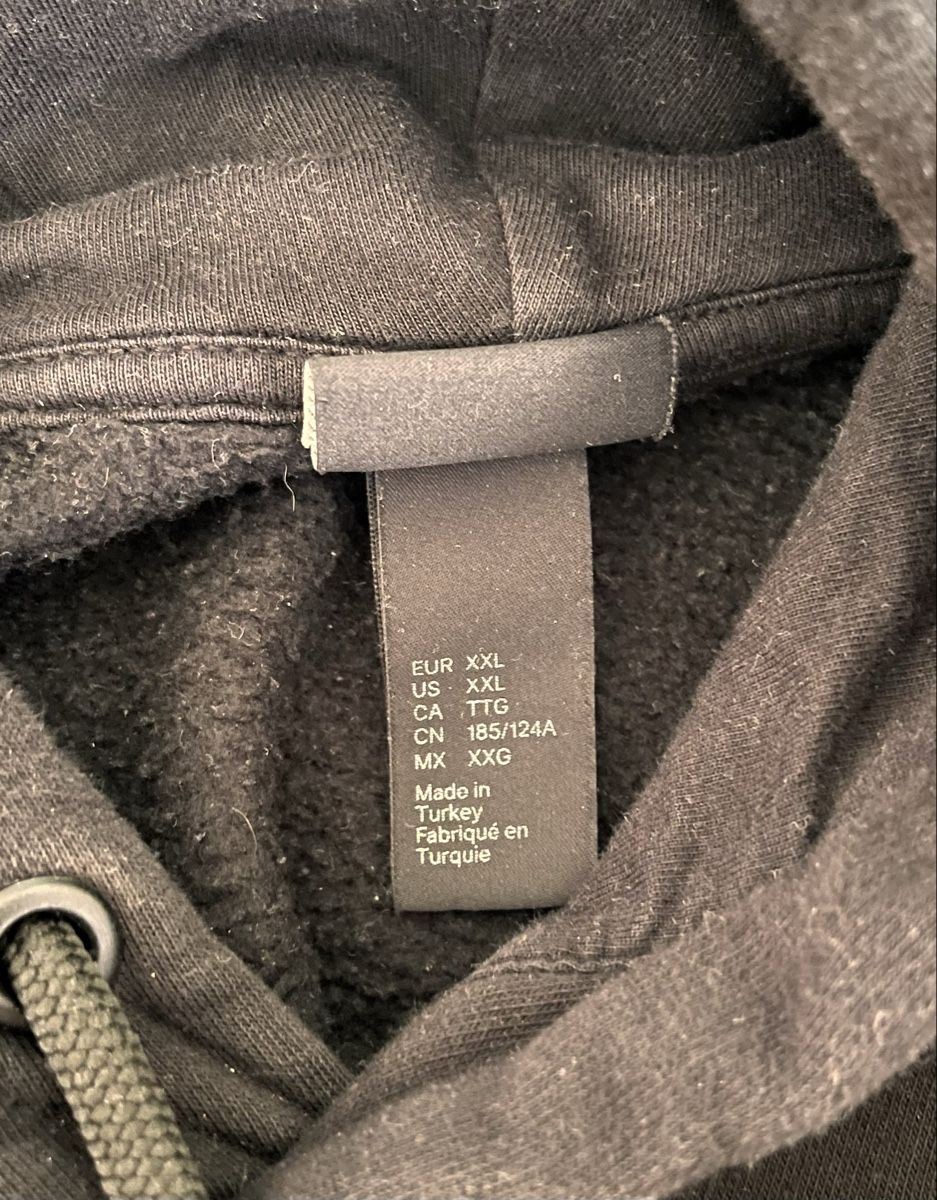 Maglioni & Felpe: Sweat noir XXL – Usato da Delémont venduto da bouboute01 3