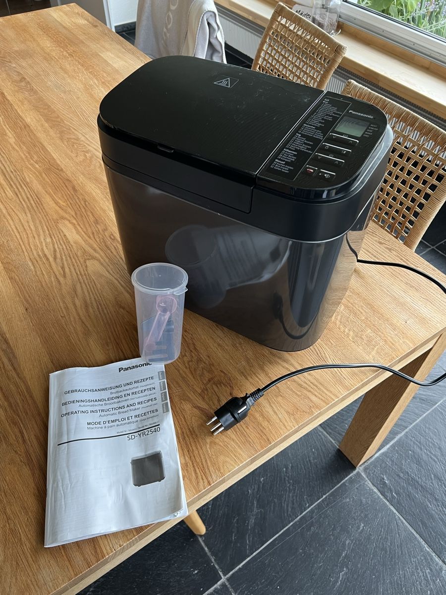 Elettrodomestici da cucina: Brotbackautomat: Panasonic SD-YR2540 – Usato da Oberburg venduto da bidback_R