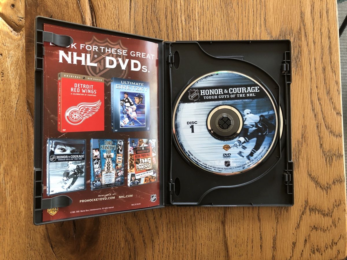 Tutti i DVDs: Honor & Courage (NHL-Import-DVD) – Usato da Embrach venduto da rocky84 1
