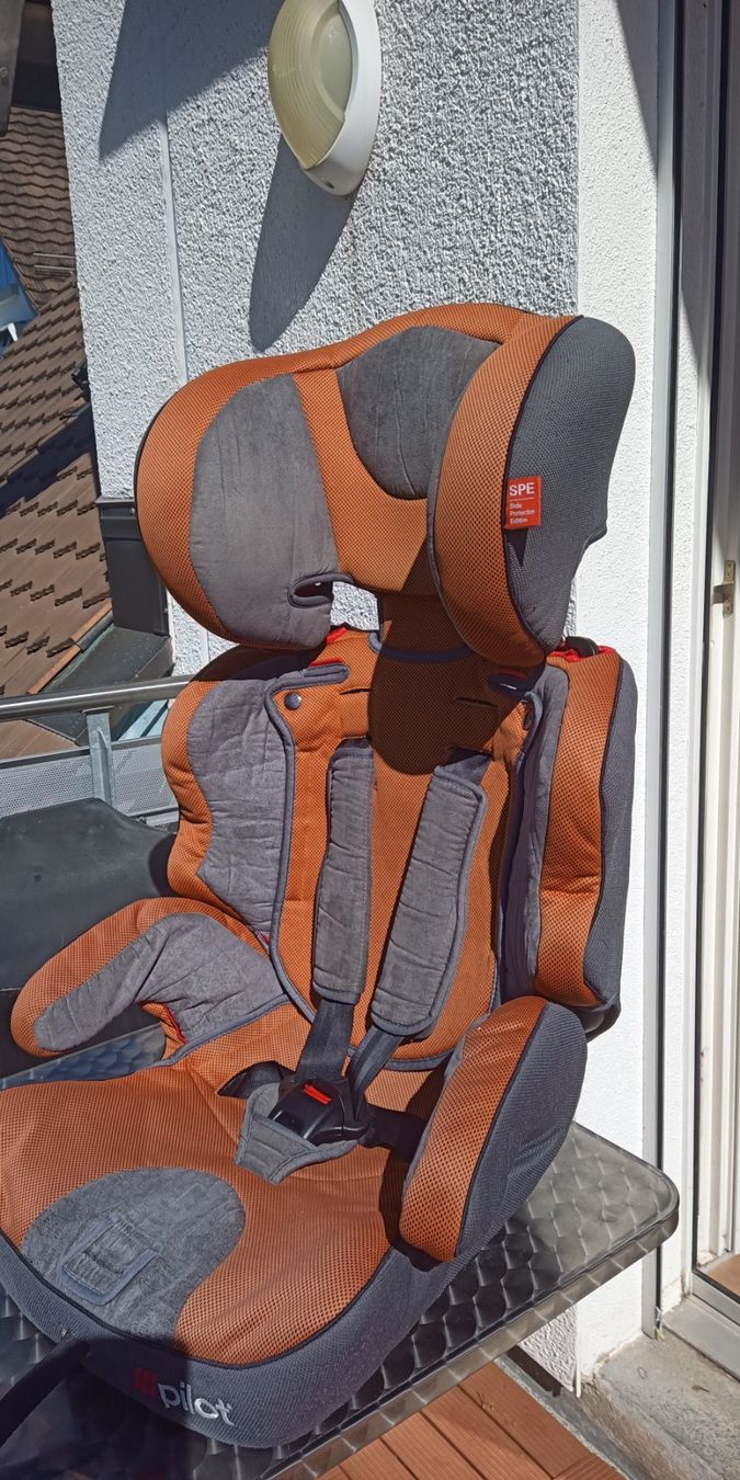 Sedie: Voiture Chaise Orange – Usato da Oberrohrdorf venduto da gdunkel 6