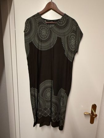 Grünes langes Viskose Kleid