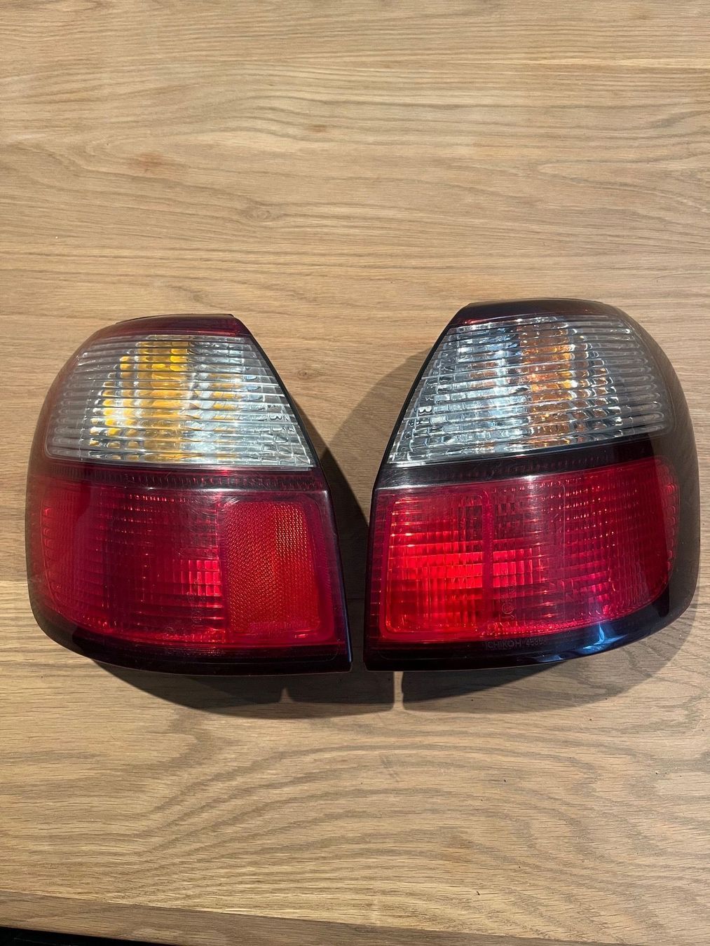 Alle Autoersatzteile: Subaru Outback , Legacy jg 2002 Heckleuchten – Gebraucht aus Engelburg von schrotti02