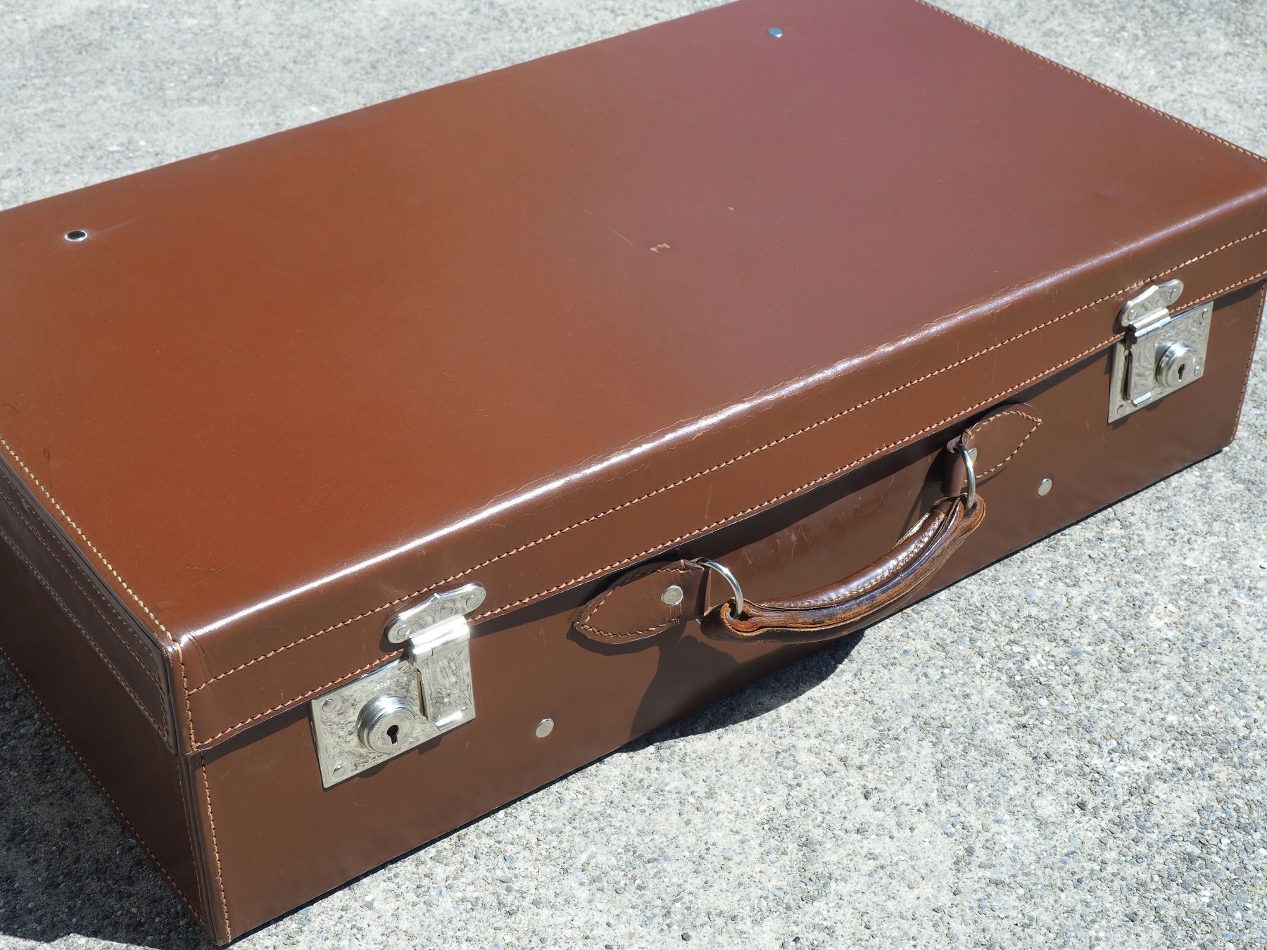 Valigie: Reisekoffer Vintage England, mit Überzug, Oldtimer – Usato da Unterentfelden venduto da Organized 5