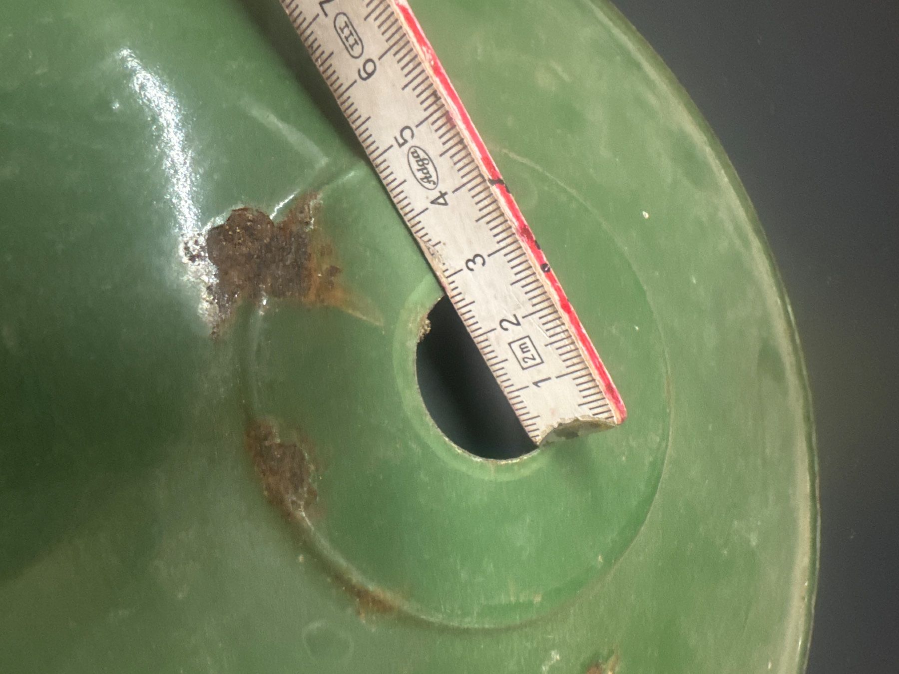 Lampenschirme: Lampe abat-jour vintage émaillé vert – Gebraucht aus Lajoux JU von Briard0 1