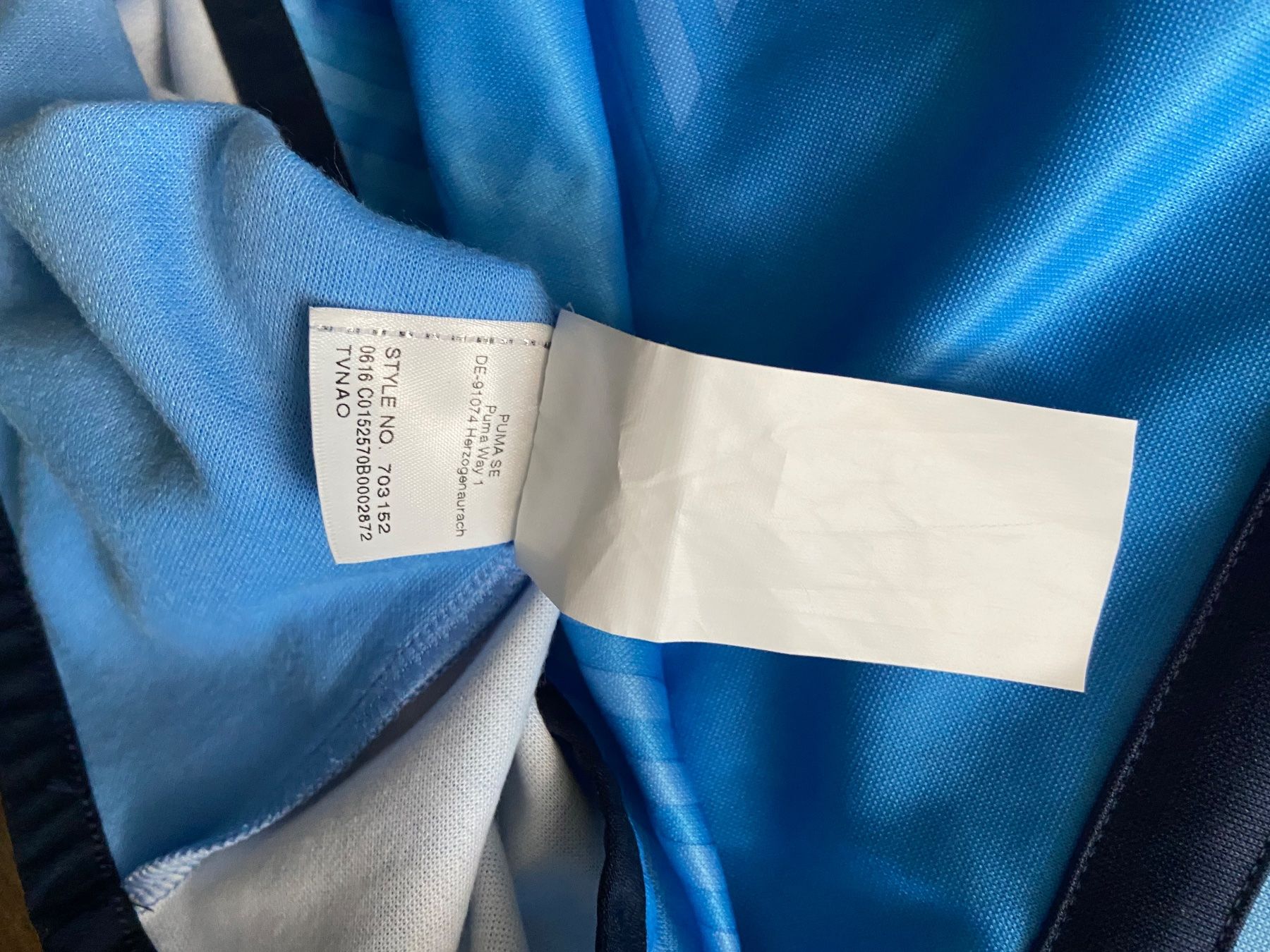 Puma Canottiere & Pantaloni: Sydney FC Trainingspulli Gr. XL – Nuovo e nell'imballaggio originale da Muttenz venduto da bargain_hunter 4