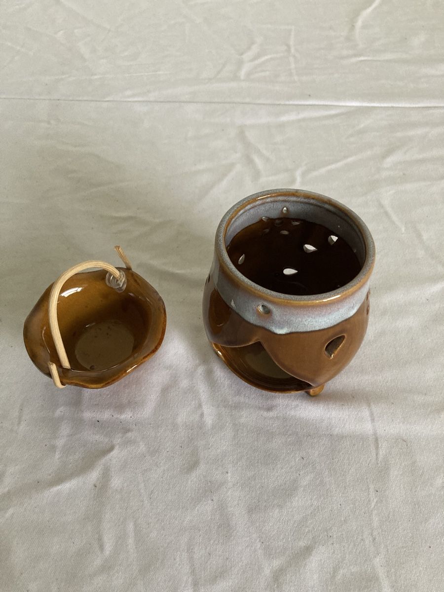Portacandele: Duftlampe aus Keramik mit Teelichthalter – Nuovo (secondo la descrizione) da Aarwangen venduto da to-hirschi 1