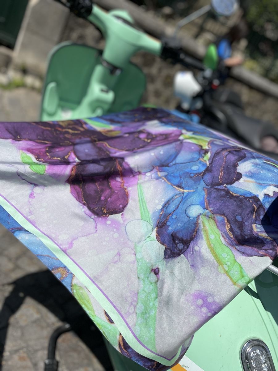 Foulard & Sciarpe: Silk scarf – Nuovo e nell'imballaggio originale da Etoy venduto da aal_cby6 1