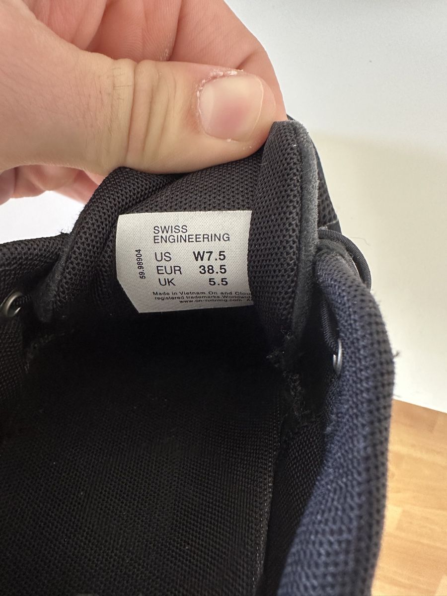 On Chaussures hommes: ON Cloud Schuhe – D'occasion à Thun par hox_k69k 4