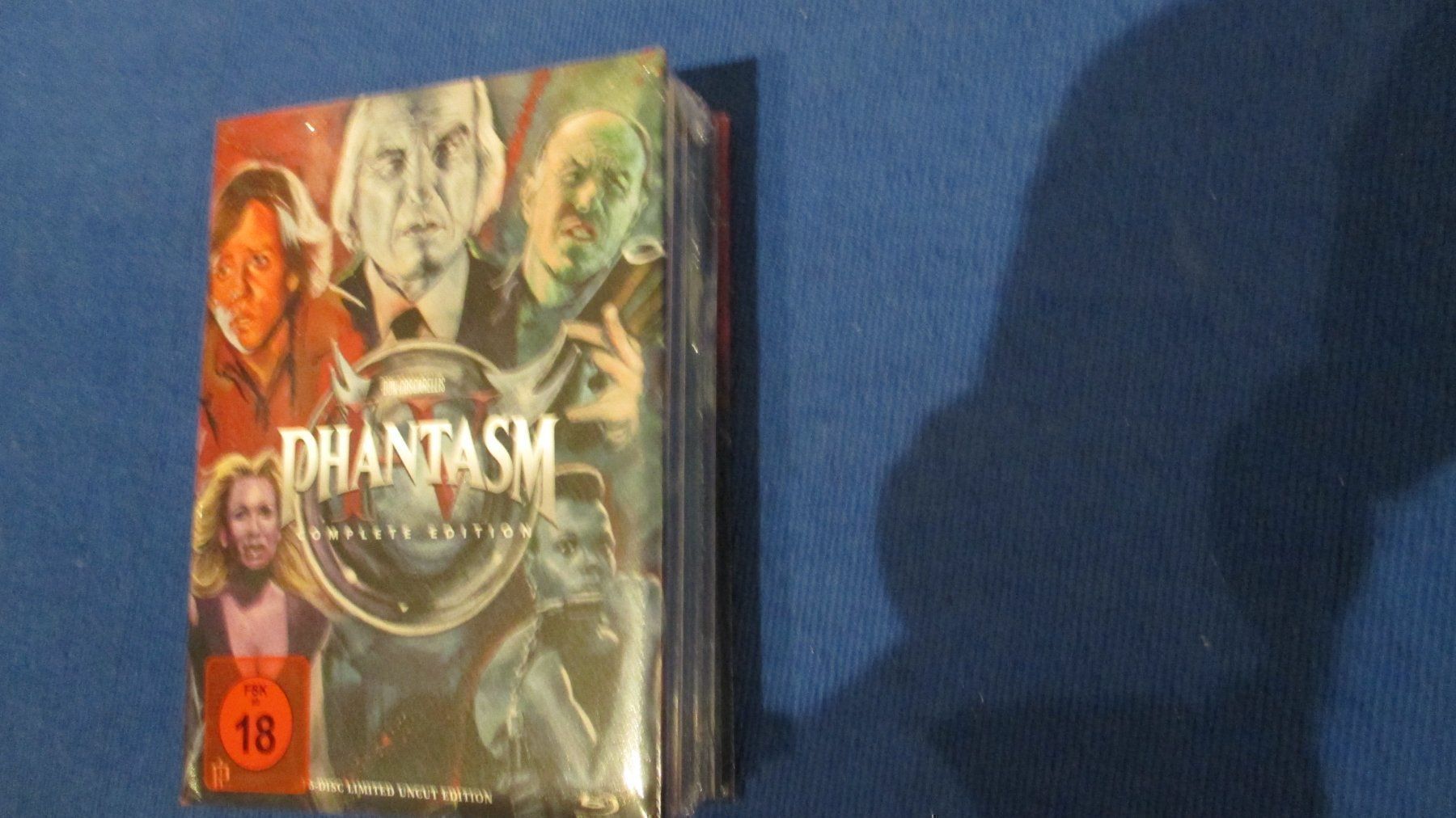 Tutti i DVDs: PHANTASM Compl. BOX/ b-ray u.DVD/ RAR/ Watt.MEGA RAR – Nuovo e nell'imballaggio originale da Wattenwil venduto da Firebird1 6