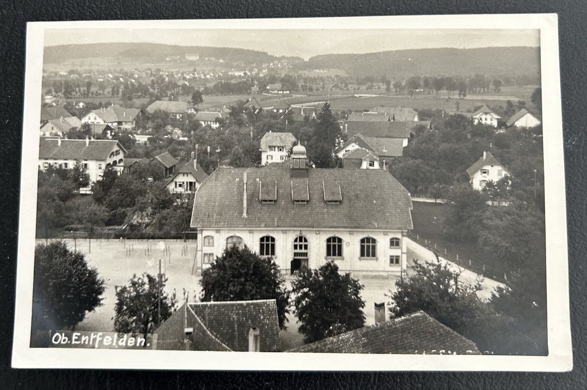 Cartoline postali: Fotokarte Oberentfelden  – Usato da Horw venduto da Tellbub