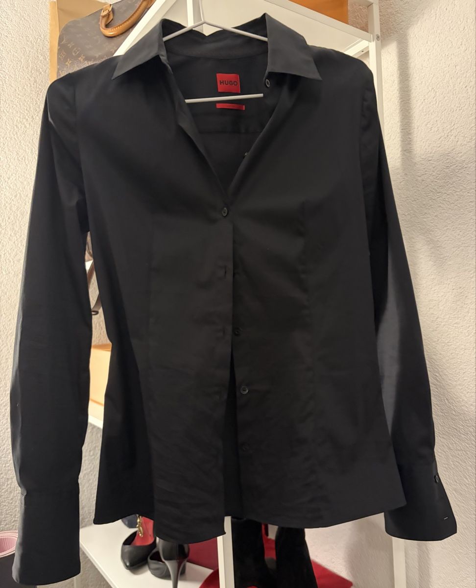 Hugo Boss Blusen: Hugo Damenbluse – Neu (gemäss Beschreibung) aus Bolken von viv_52qx