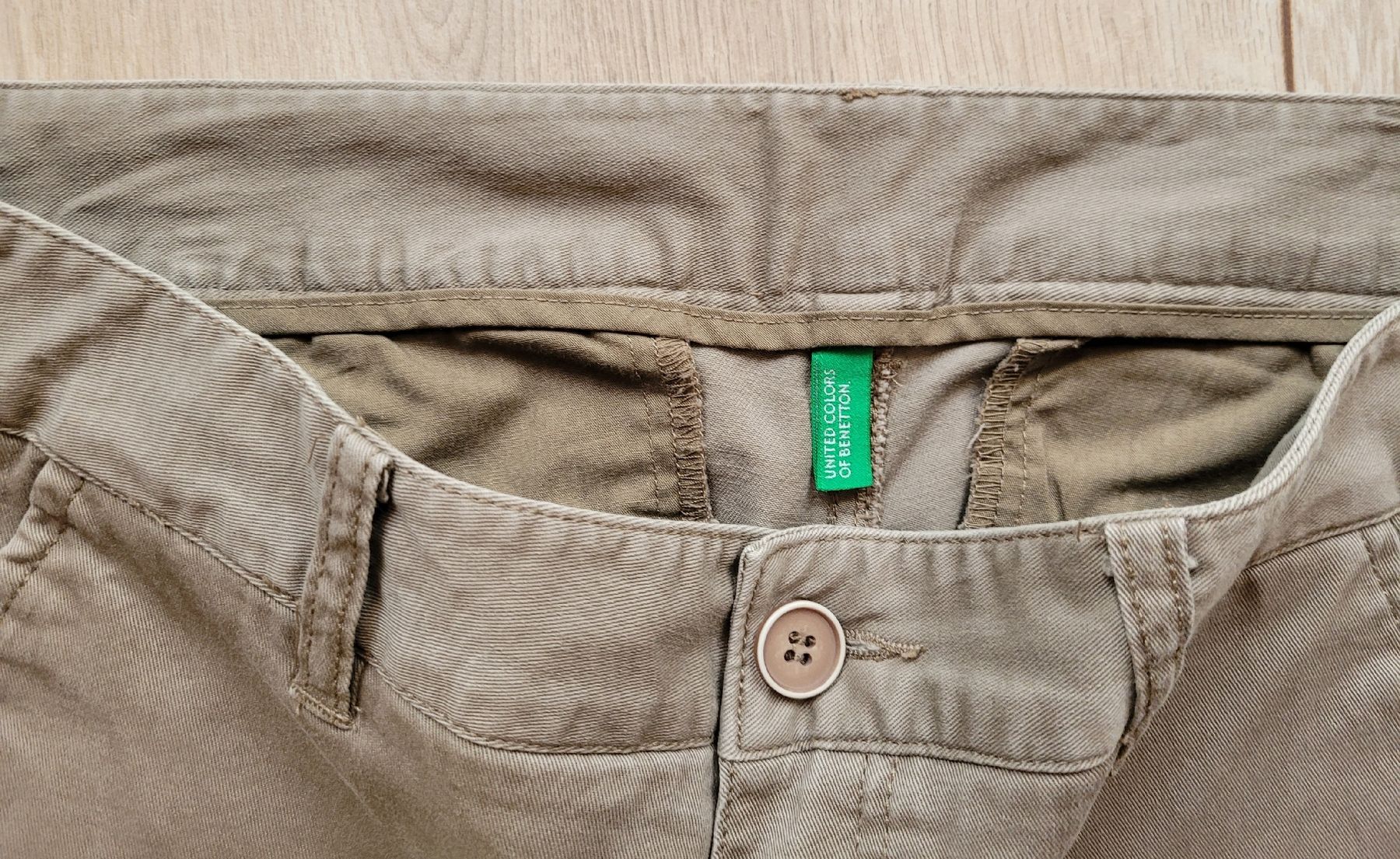 Benetton Pantaloni: Pantalon  Benetton – Usato da Les Verrières venduto da cjo_pd78 3