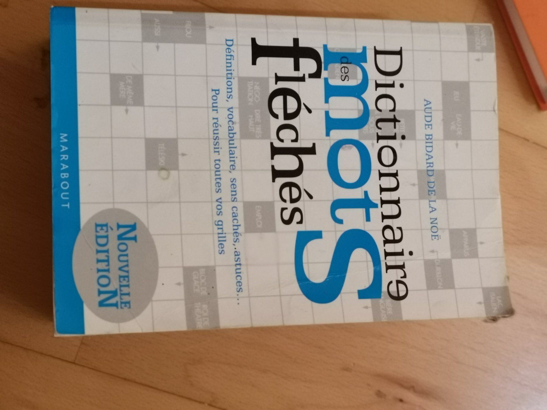 Libri: Dictionnaire des mots flechés – Usato da La Corbaz venduto da Emma22cj