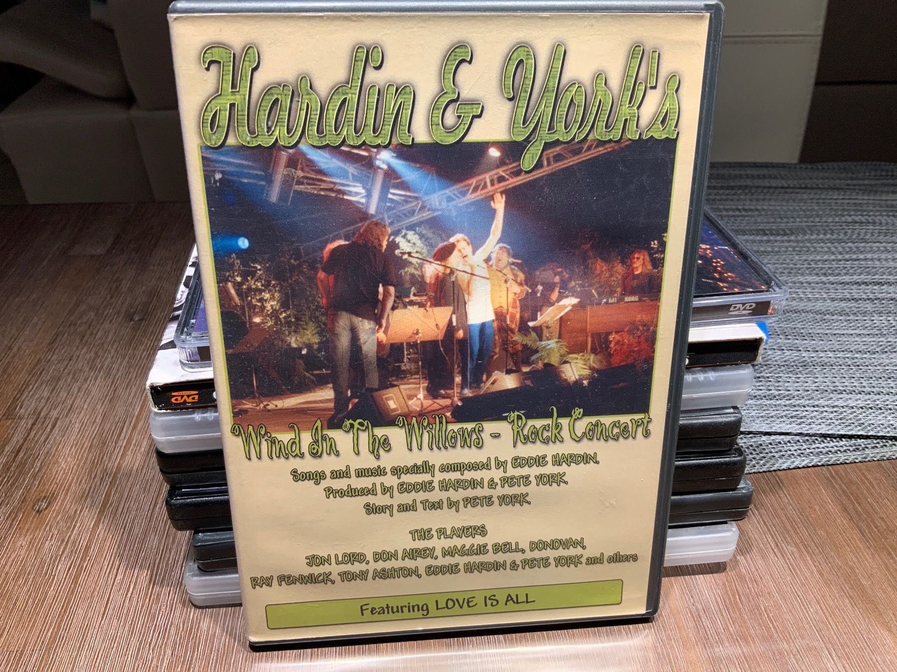Tutti i DVDs: Hardin & York, DVED – Usato da Uster venduto da Macita56