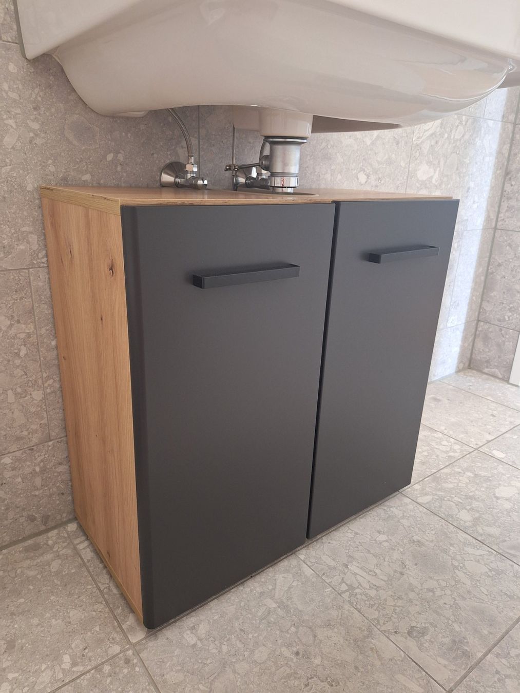 Mömax Mobili per bagno: Waschbeckenunterschrank – Usato da Kriens venduto da chant