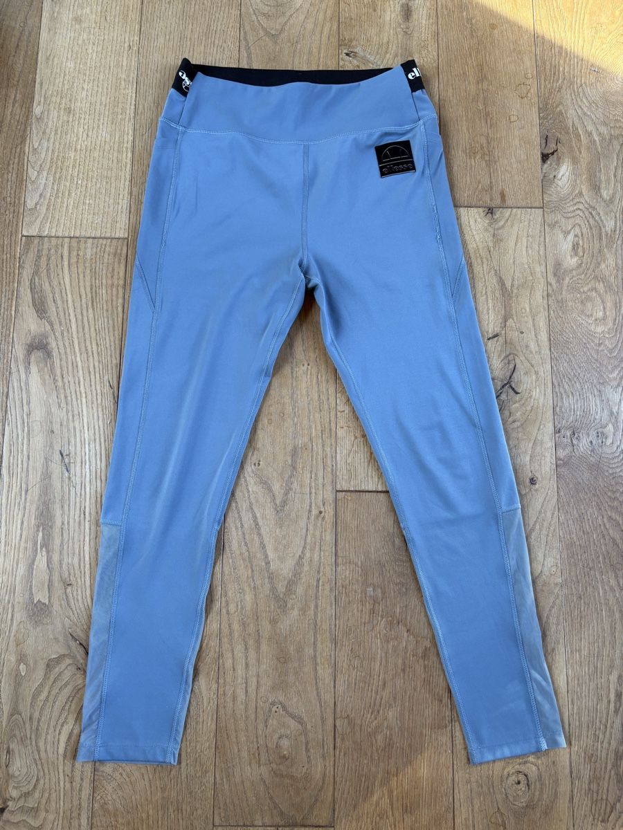 Ellesse Leggings: Ellesse Damen Leggings im Grösse 40 – Usato da Frauenfeld venduto da lin_77m9