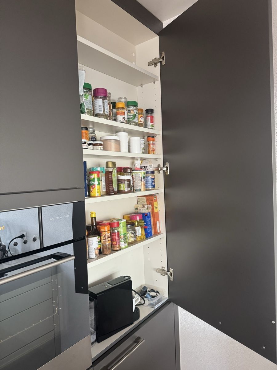 Cucine complete: Moderne Küche Weiss/Anthrazit – Usato da Hochfelden venduto da Pasci_84 3