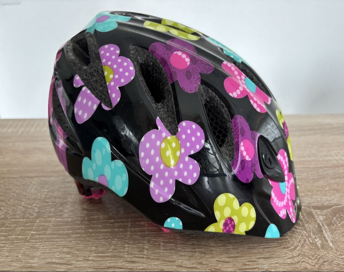 Caschi: Kindervelohelm Gr 50-54 cm – Usato da Ebikon venduto da Regipe