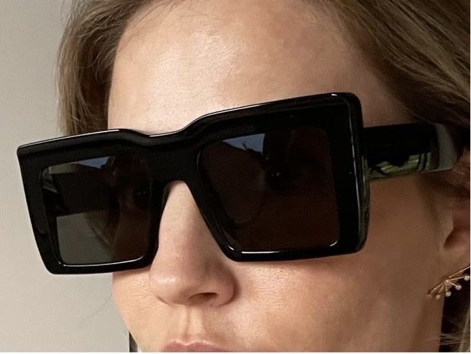 Loewe Occhiali & Lenti: Loewe black oversized sunglasses New without tags·Loewe – Nuovo e nell'imballaggio originale da Versoix venduto da pen_6hgs 1