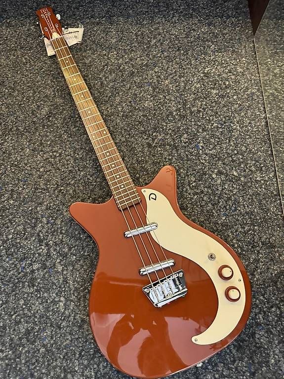 Strumenti musicali: Danelectro 59 Short Scale Bass. Retro Style – Usato da Morges venduto da GvnMusic 3