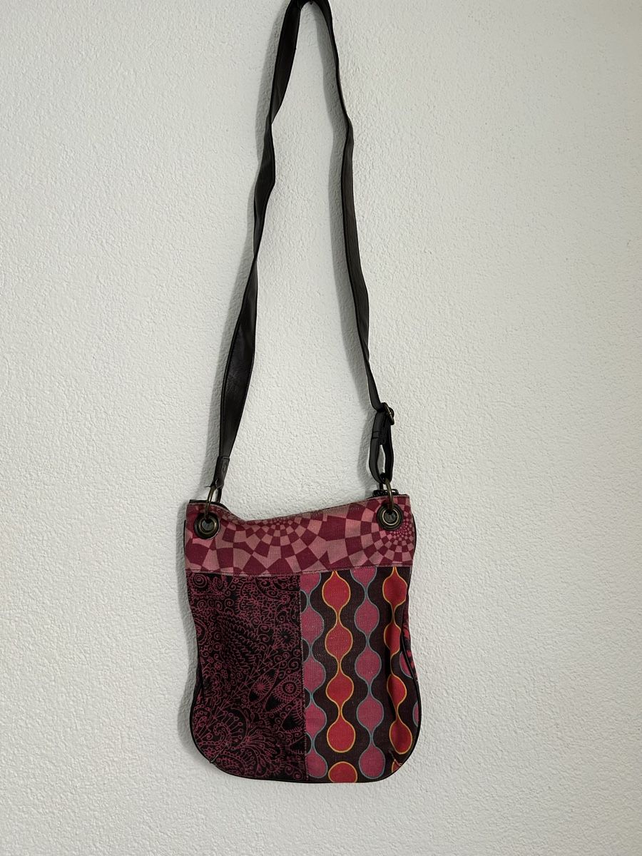 Desigual Taschen für Damen: Desigual Umhängetasche, Top Zustand – Neu (gemäss Beschreibung) aus Oftringen von Solima 1