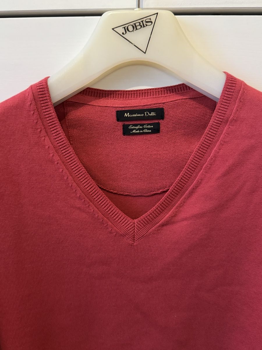 Barely worn Massimo Dutti sweater in raspberry color (Neu (gemäss ...