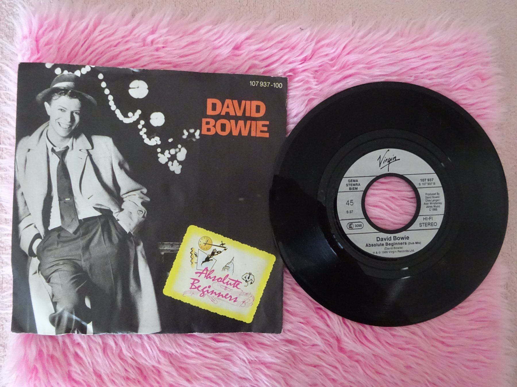 Dischi in vinile: DAVID BOWIE ** ABSOLUTE BEGINNERS ** LET'S DANCE – Usato da Luzern venduto da xrayspex99 1